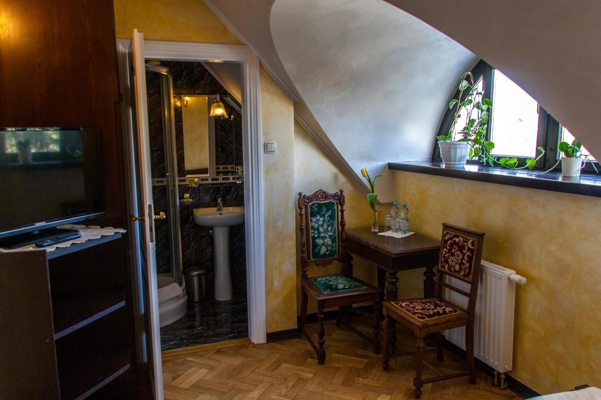Dwor Anna Bed & Breakfast Ciecierzyn ห้อง รูปภาพ