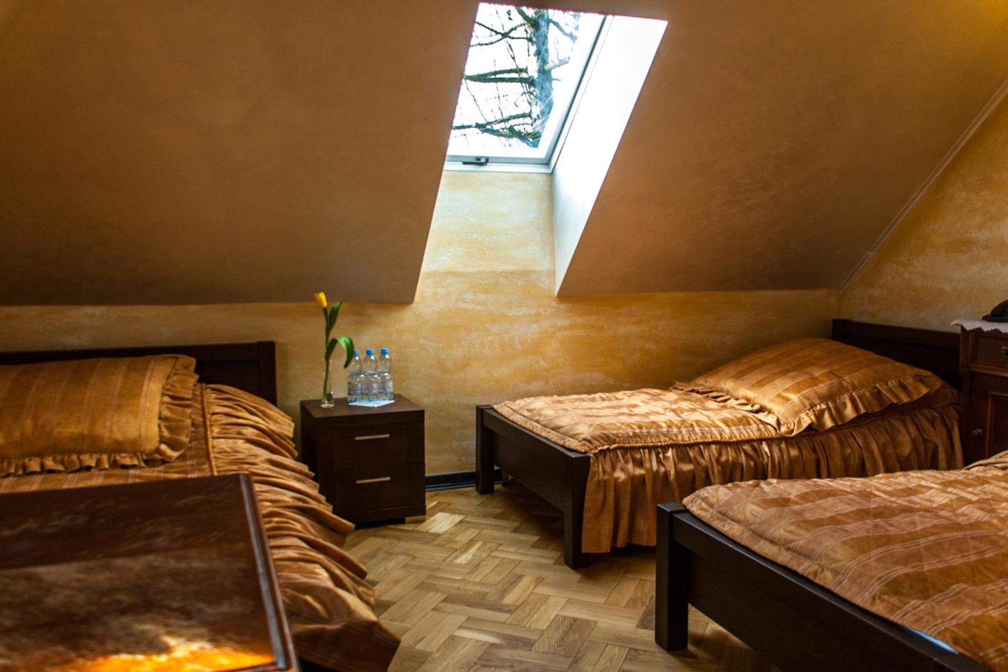 Dwor Anna Bed & Breakfast Ciecierzyn ห้อง รูปภาพ