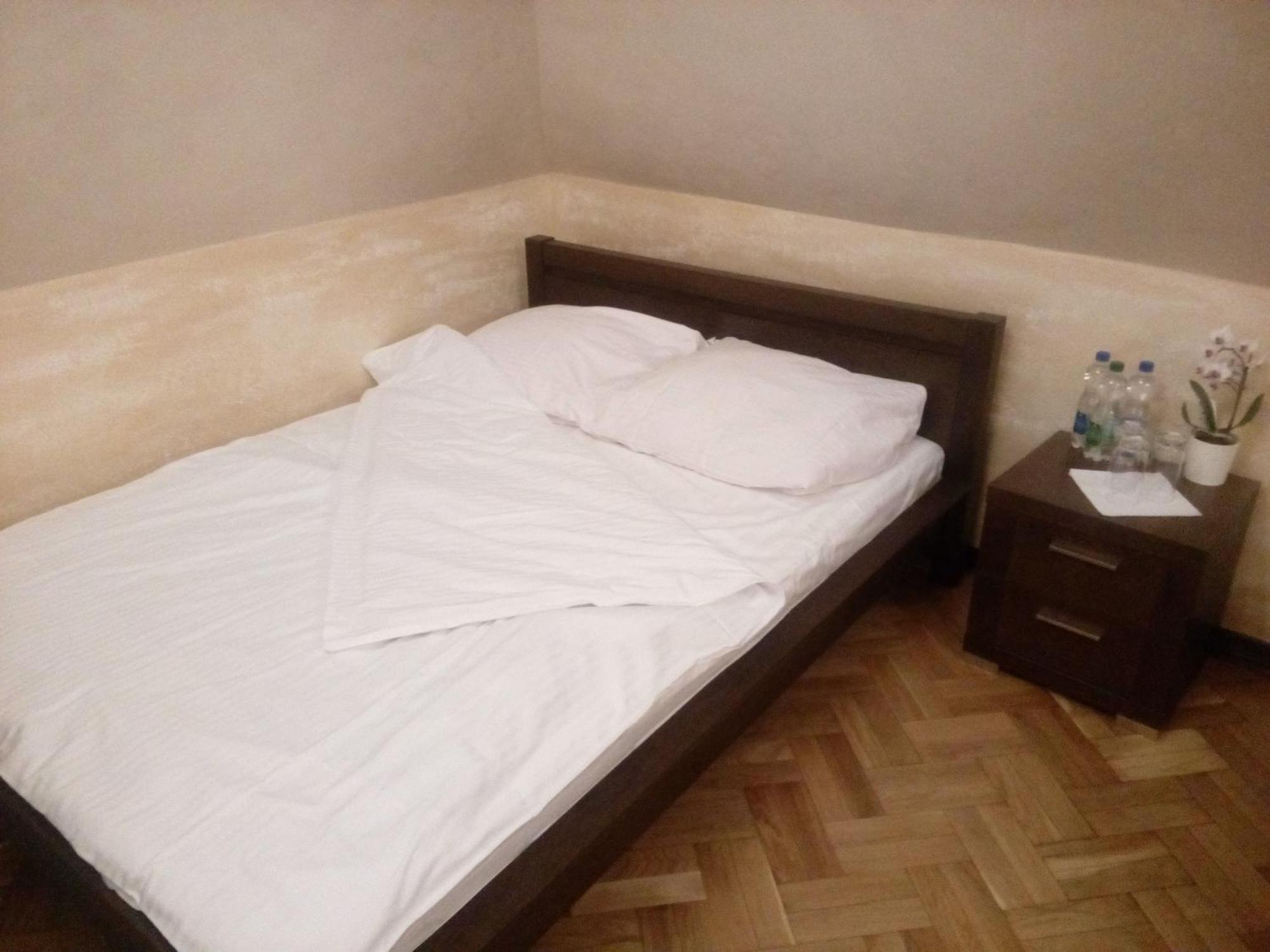 Dwor Anna Bed & Breakfast Ciecierzyn ห้อง รูปภาพ