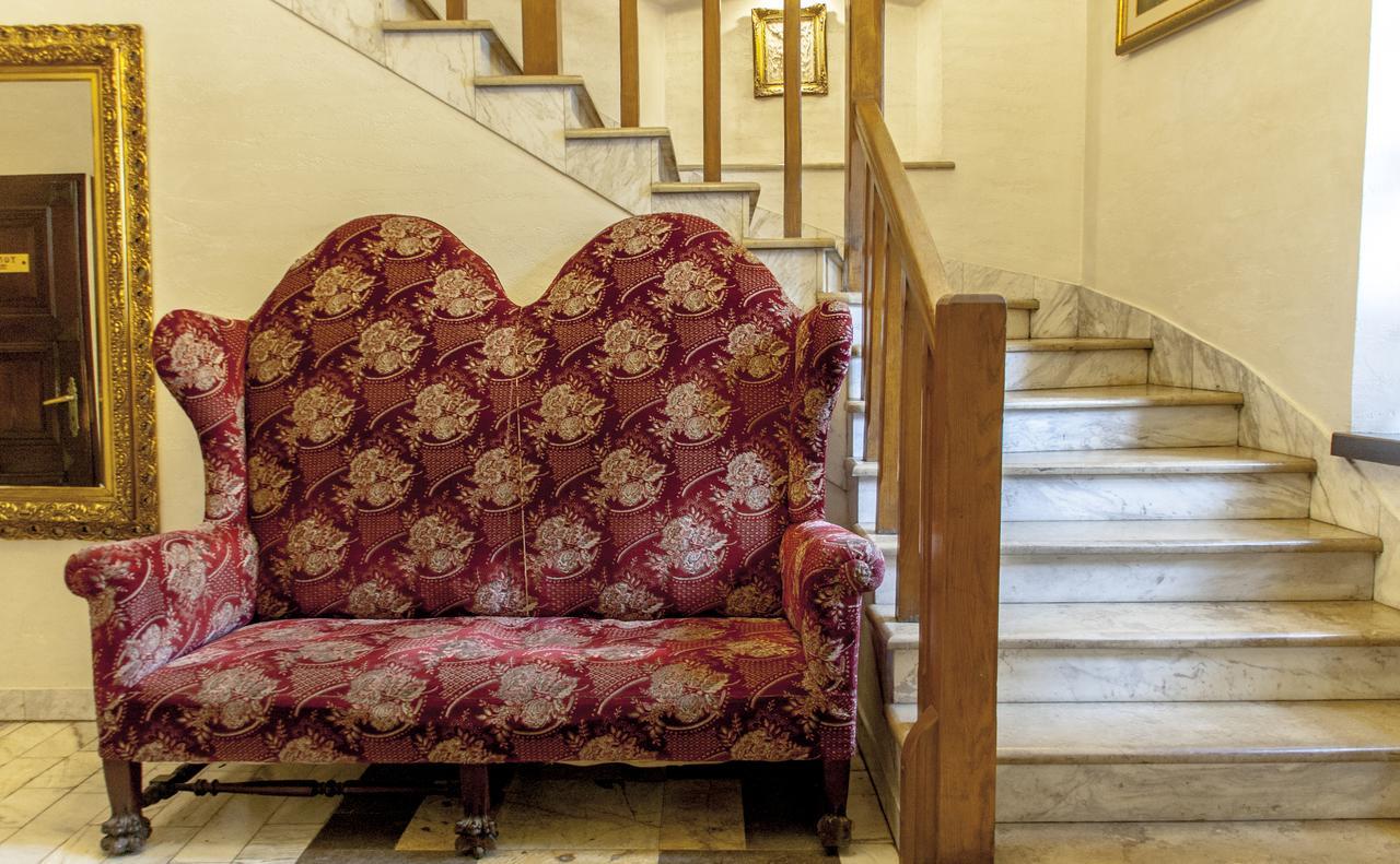 Dwor Anna Bed & Breakfast Ciecierzyn ภายนอก รูปภาพ