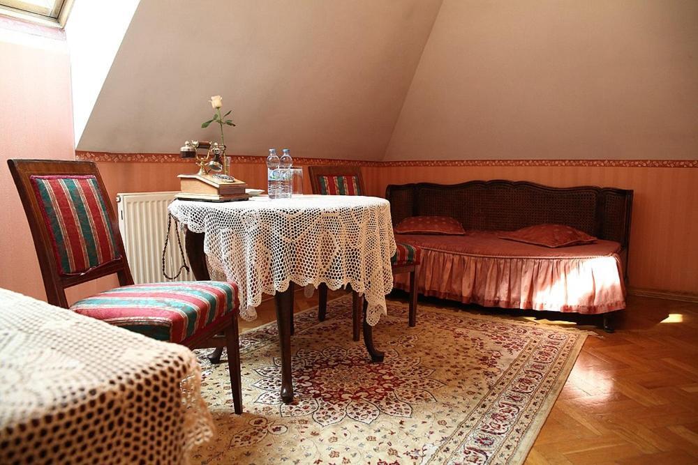 Dwor Anna Bed & Breakfast Ciecierzyn ห้อง รูปภาพ
